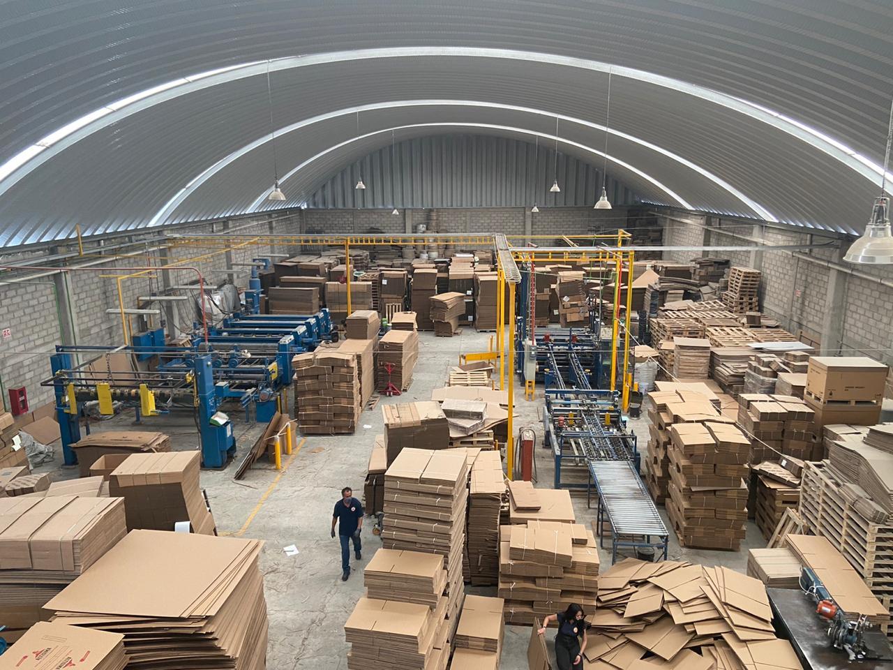 Interior de planta — Corrugados y Empaques Leysa